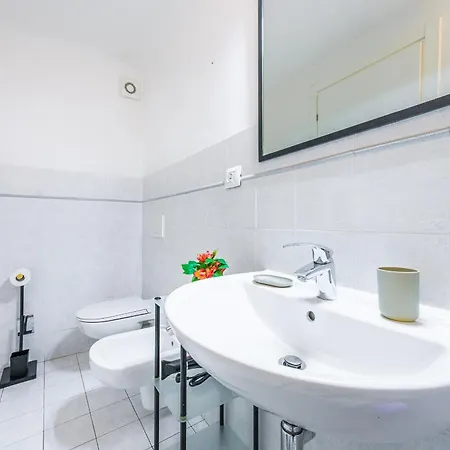 Apartman Anna With Terrace For 6 Guests *