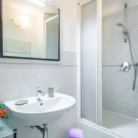 Apartman Anna With Terrace For 6 Guests