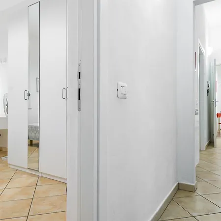 Appartement Anna With Terrace For 6 Guests La Spezia